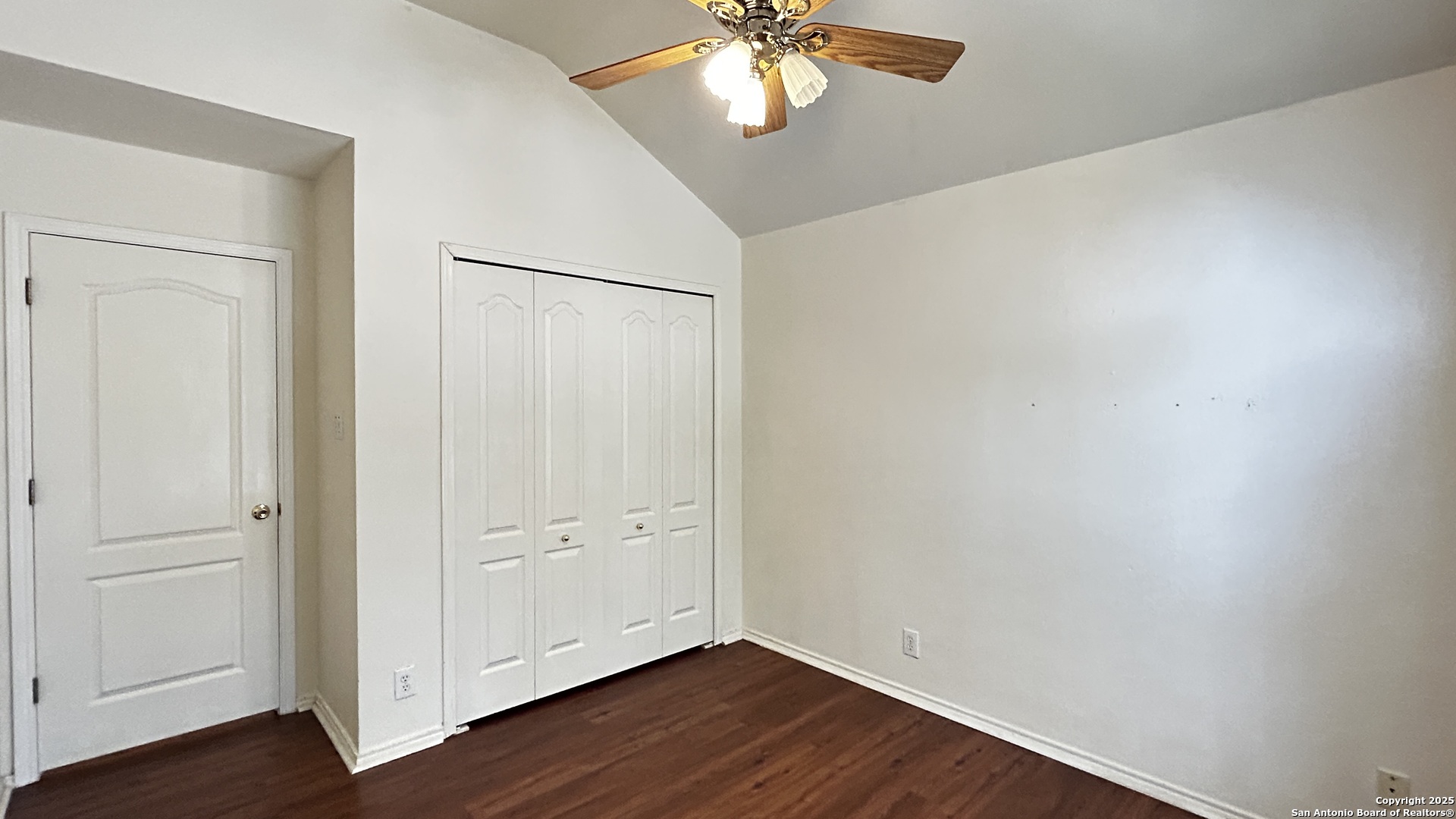 6107 Lakeview Court San Antonio TX 78249