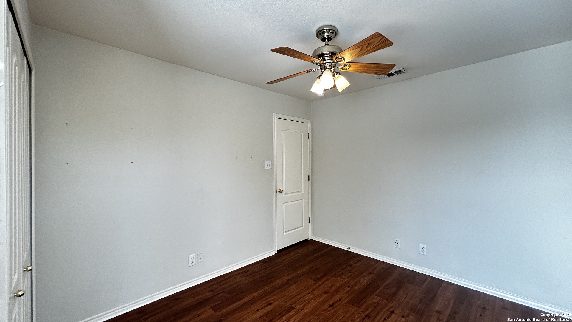 6107 Lakeview Court San Antonio TX 78249