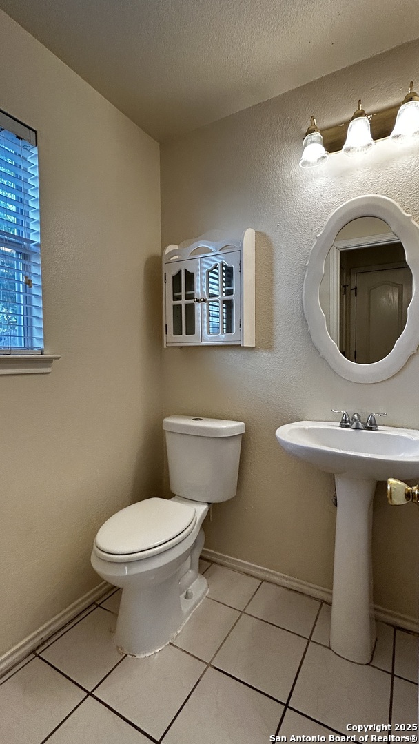 6107 Lakeview Court San Antonio TX 78249