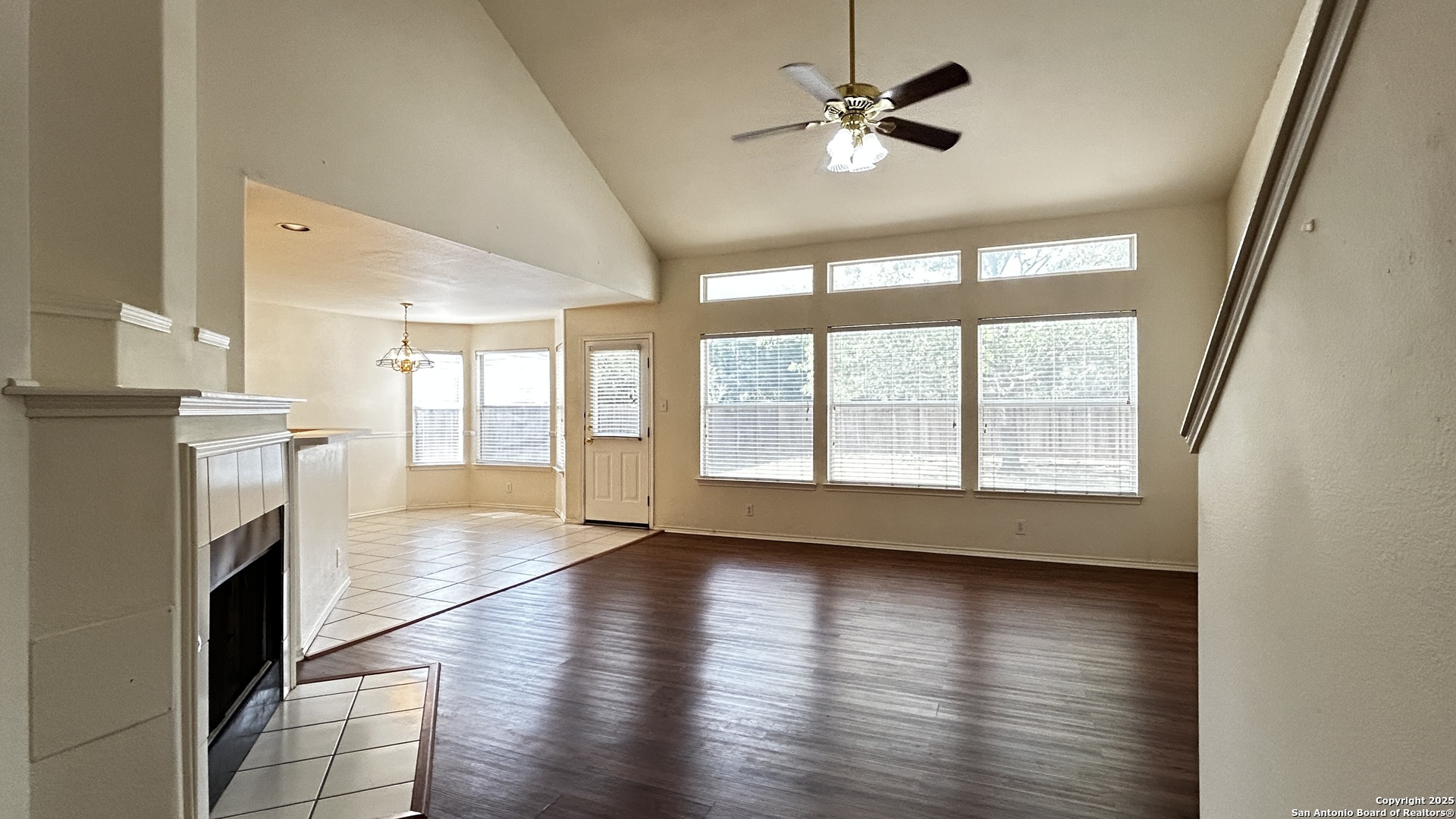 6107 Lakeview Court San Antonio TX 78249