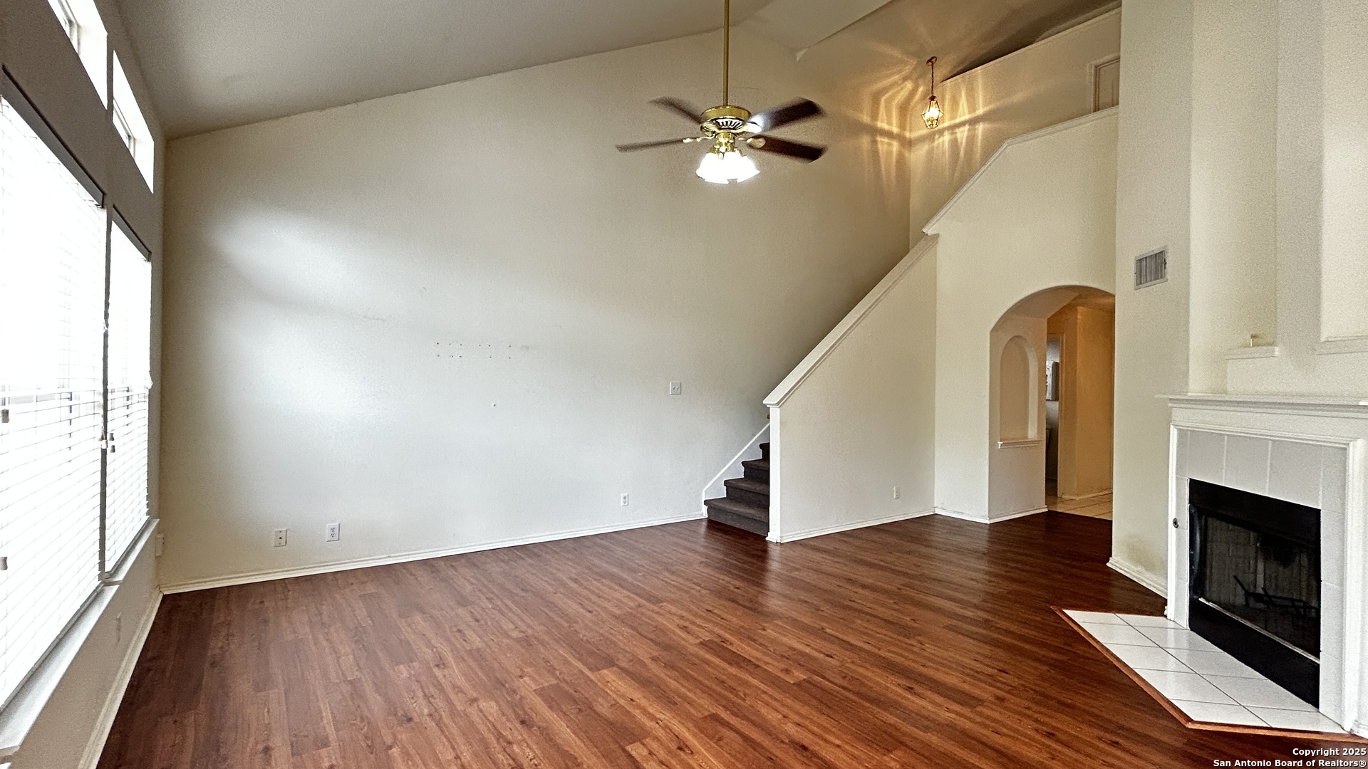 6107 Lakeview Court San Antonio TX 78249