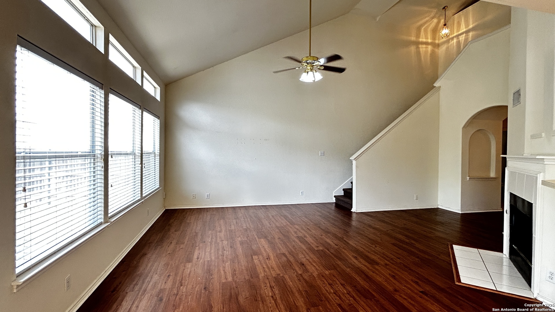 6107 Lakeview Court San Antonio TX 78249