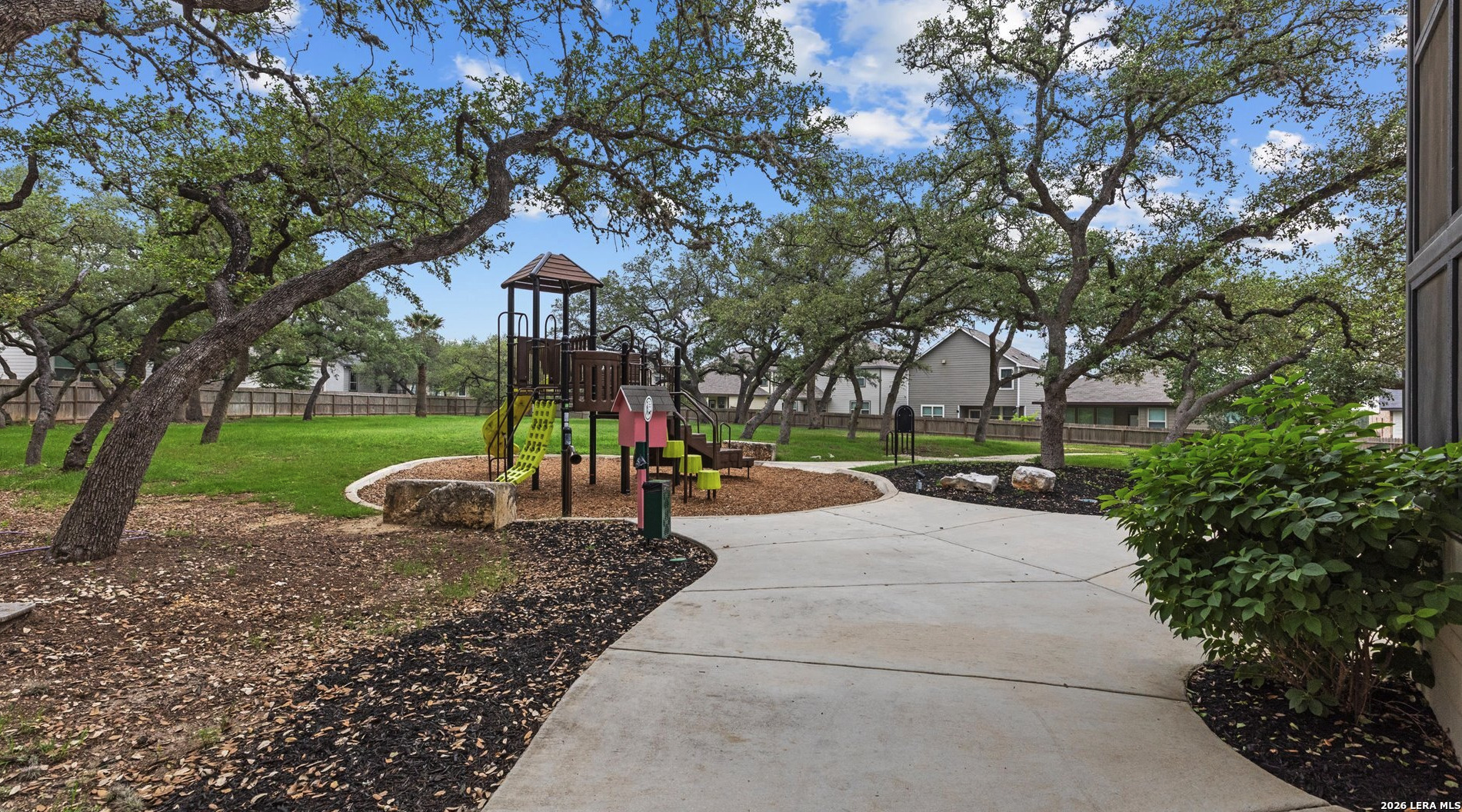 5607 Burr Bluff San Antonio TX 78266