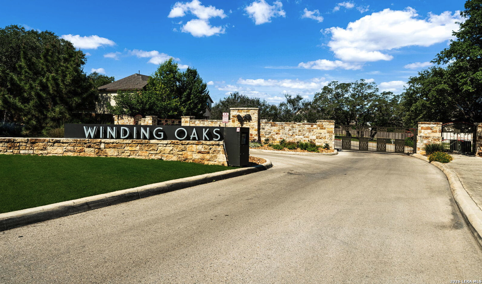 5607 Burr Bluff San Antonio TX 78266