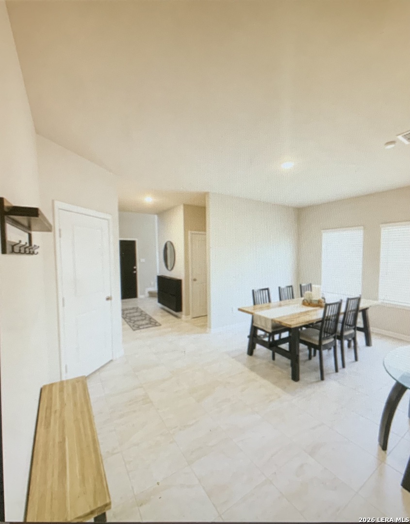 4622 Westbourne Way Converse TX 78109
