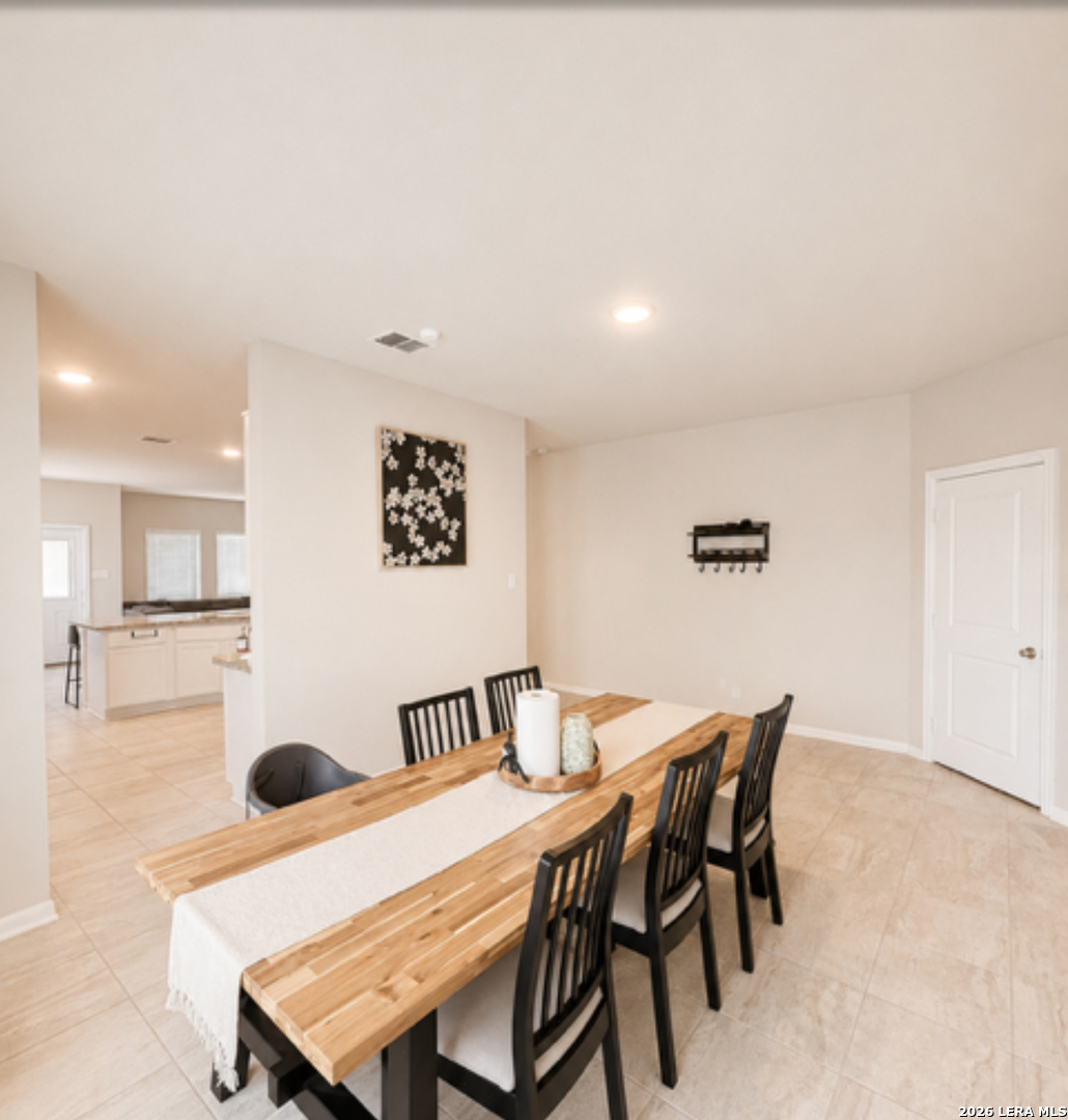 4622 Westbourne Way Converse TX 78109