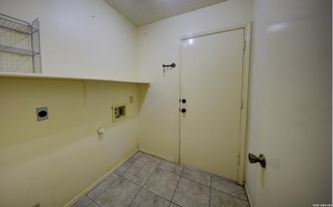 7631 Spanish Wood San Antonio TX 78249