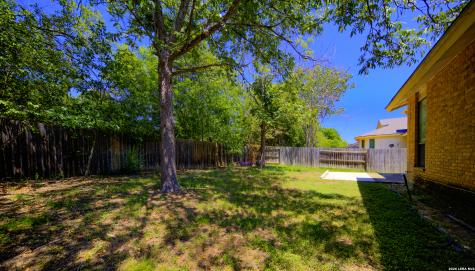 7631 Spanish Wood San Antonio TX 78249