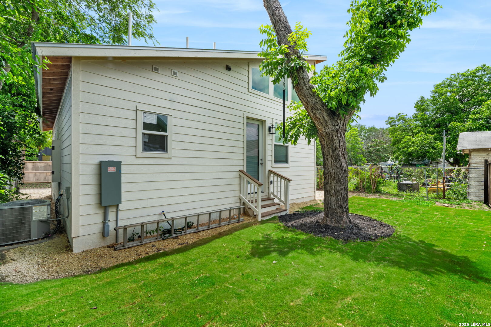 327 Gem Lane San Antonio TX 78204