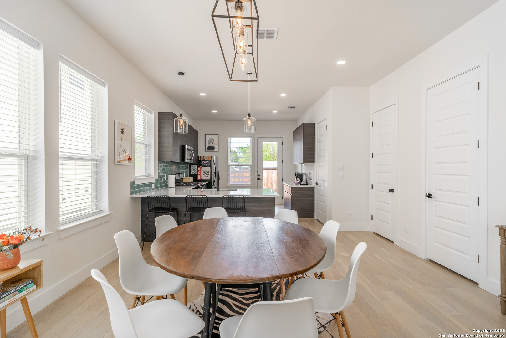 719 Eleanor #101 San Antonio TX 78209