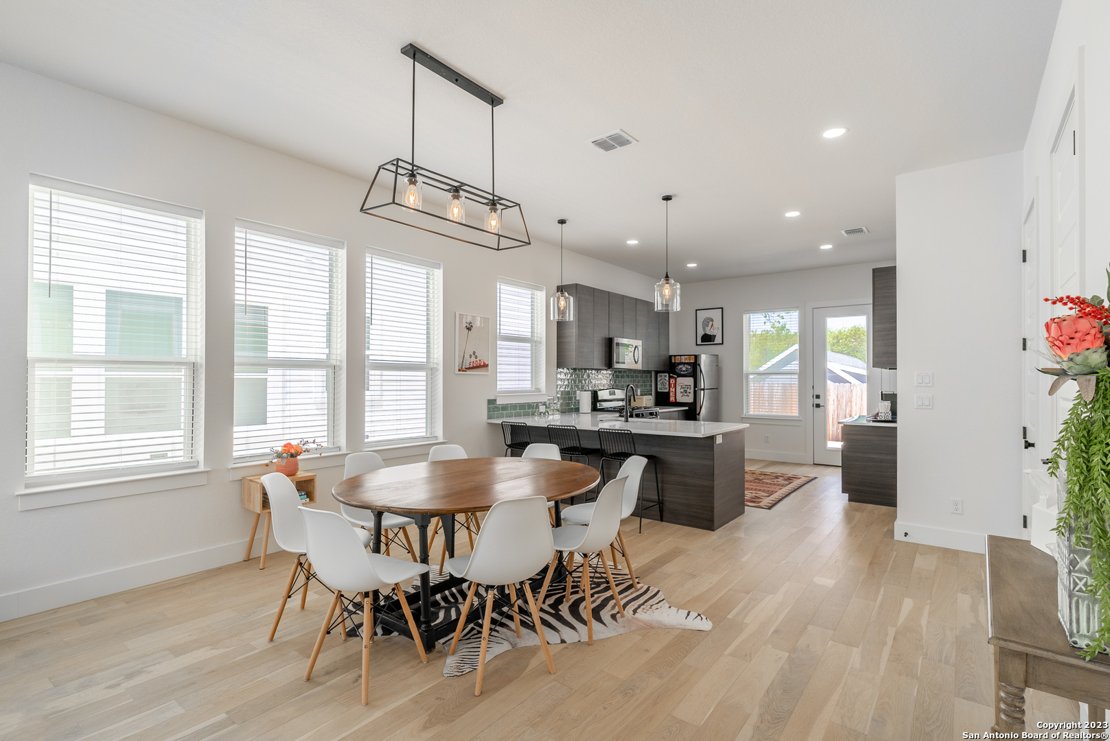 719 Eleanor #101 San Antonio TX 78209