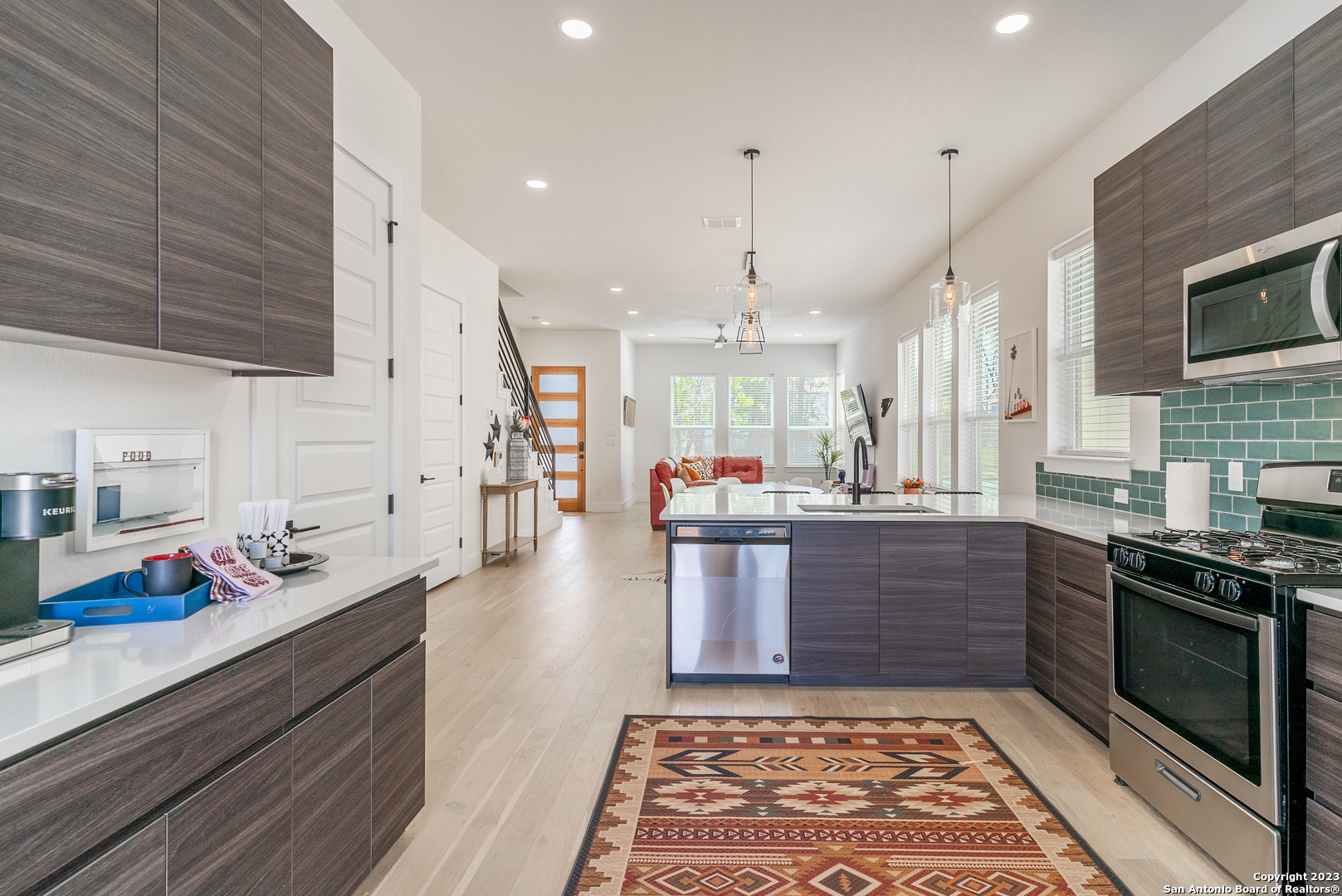 719 Eleanor #101 San Antonio TX 78209