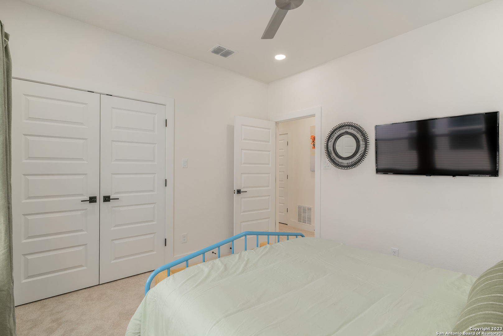 719 Eleanor #101 San Antonio TX 78209