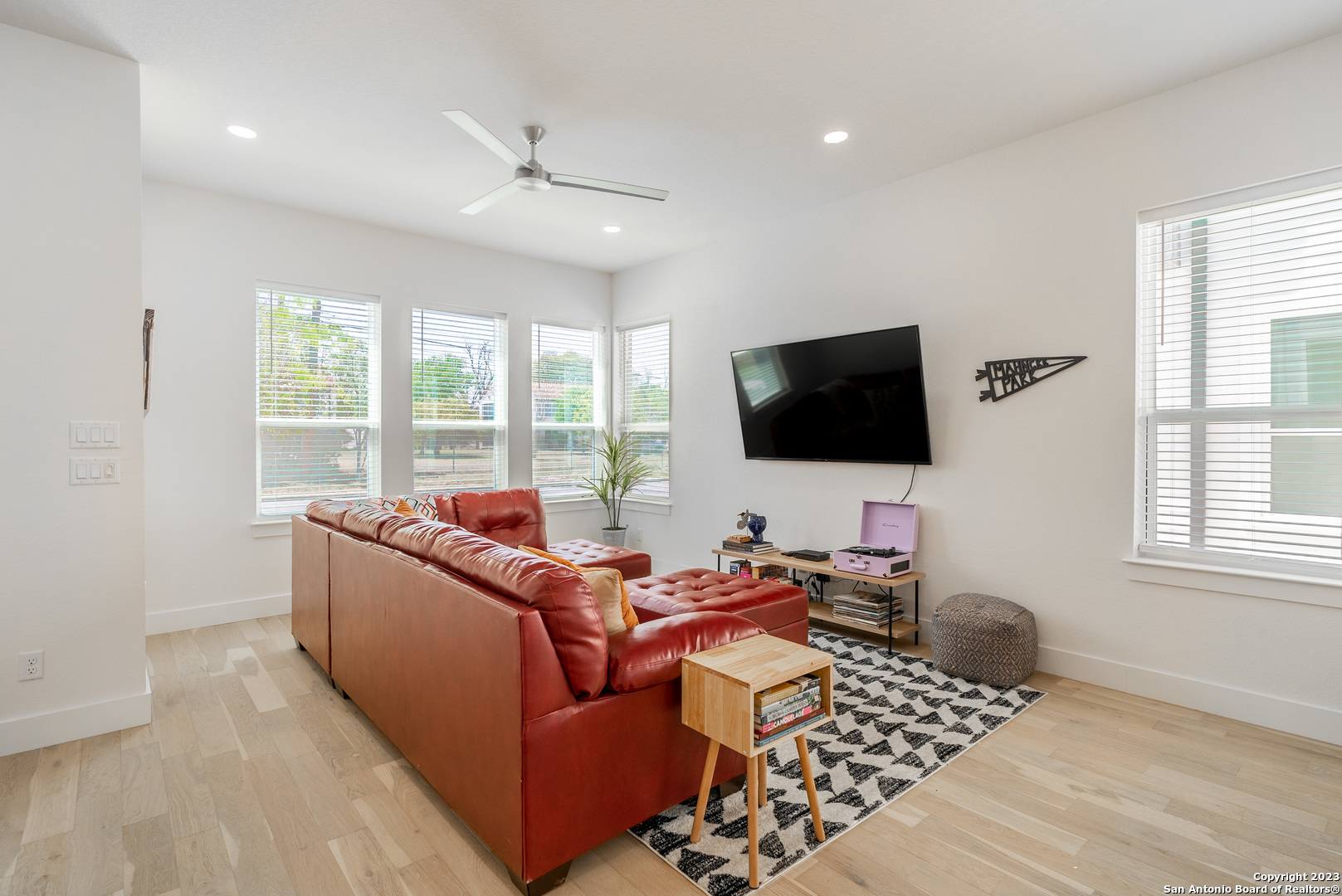 719 Eleanor #101 San Antonio TX 78209