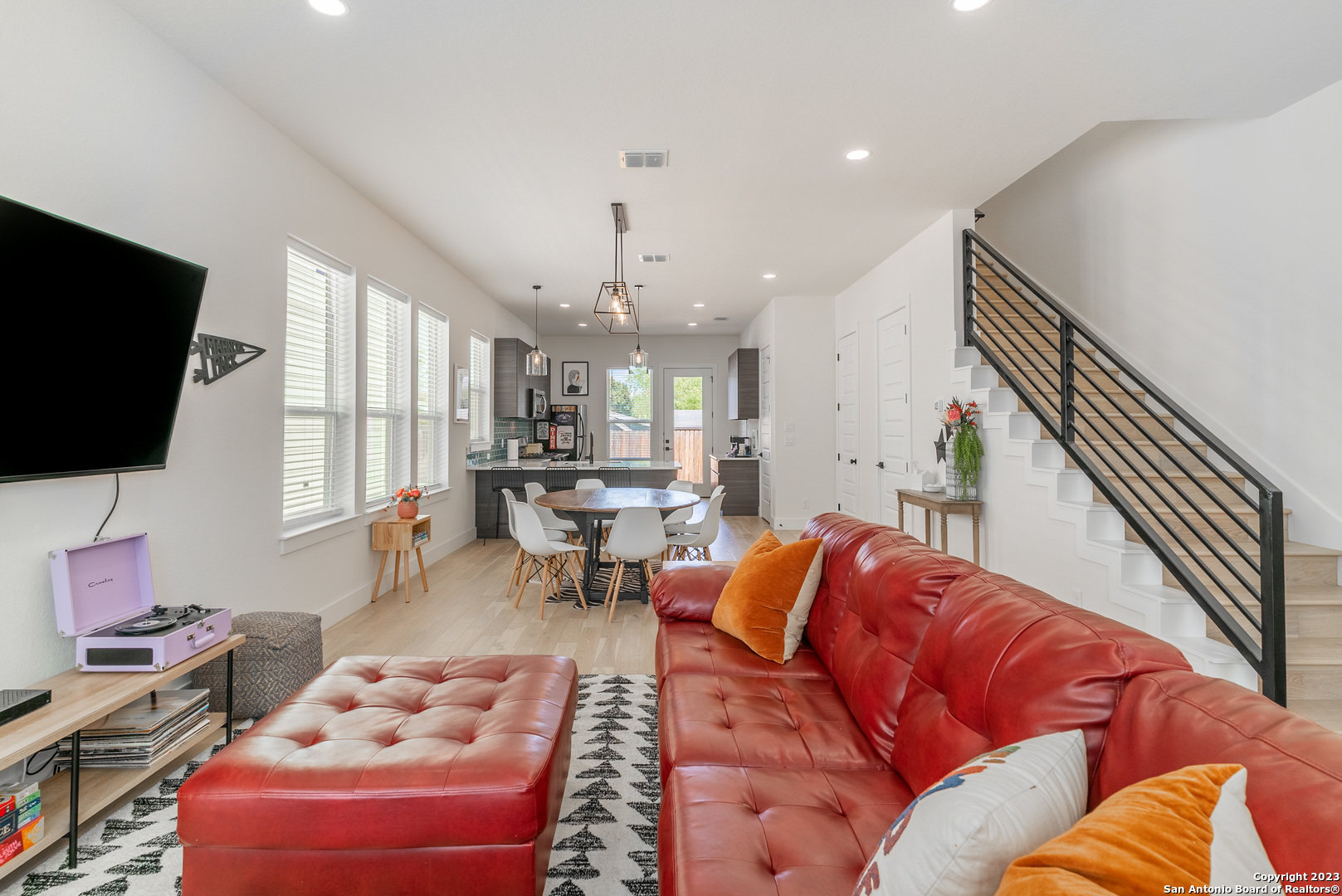 719 Eleanor #101 San Antonio TX 78209