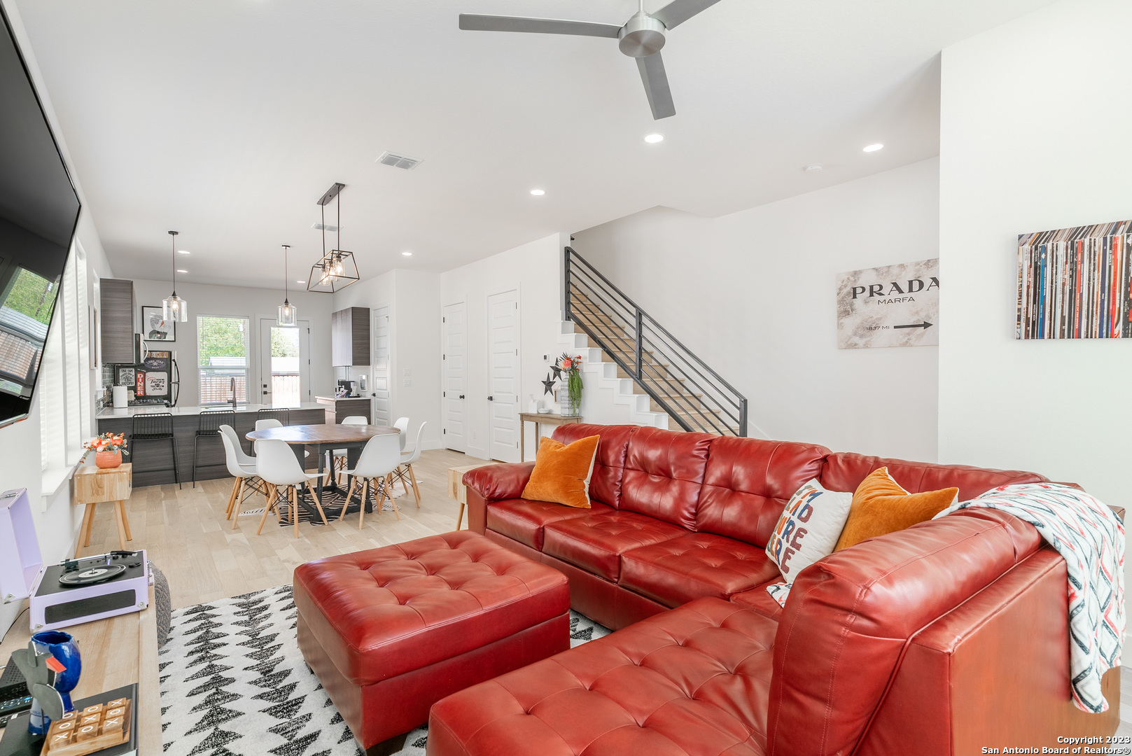 719 Eleanor #101 San Antonio TX 78209