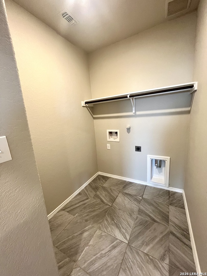 4238 Admirals Bend San Antonio TX 78109