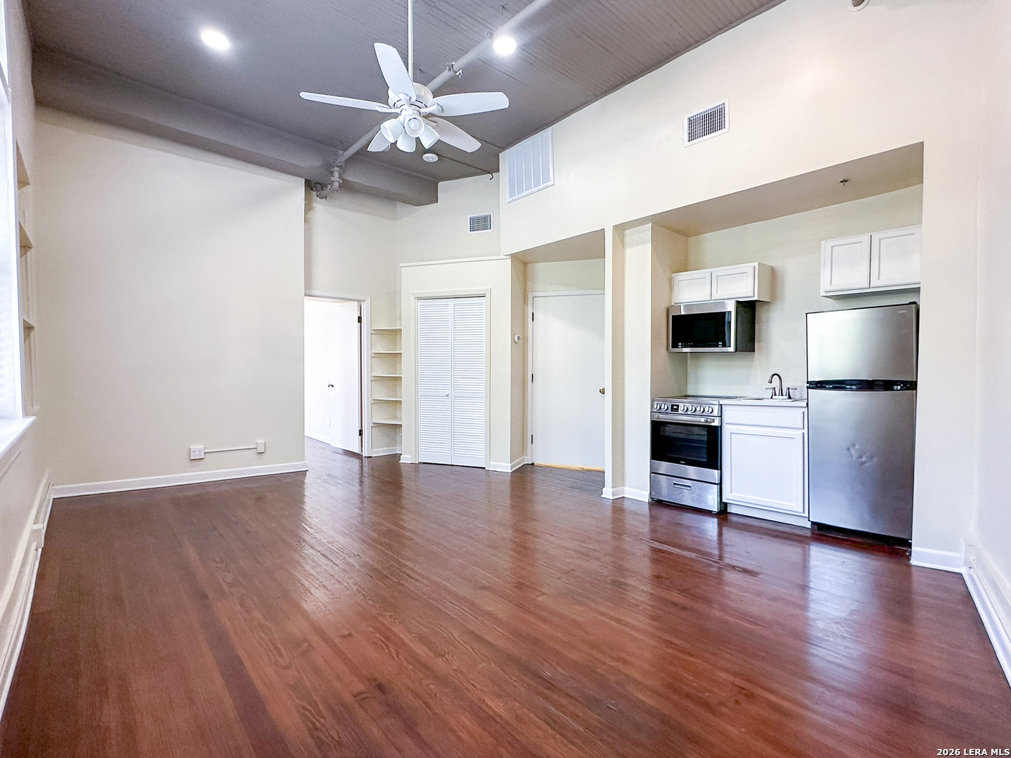 245 Losoya San Antonio TX 78205