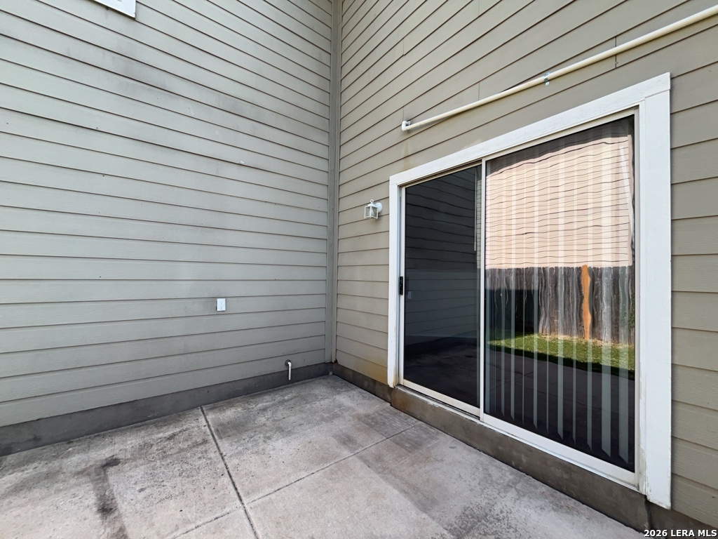 3 Bedford Bay San Antonio TX 78239