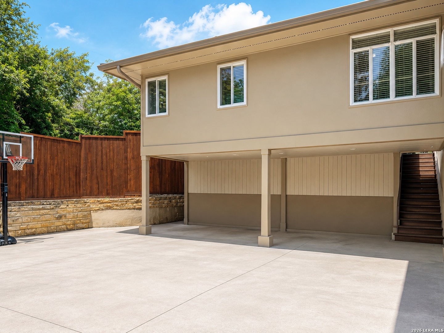 109 Zambrano Road Terrell Hills TX 78209