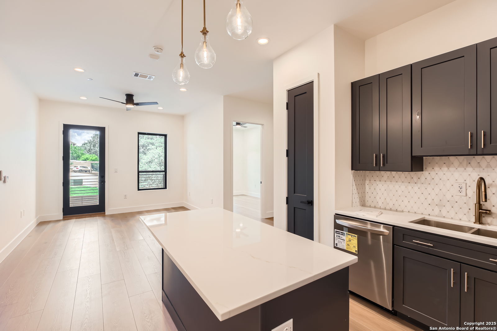 10899 S Hausman Road San Antonio TX 78249