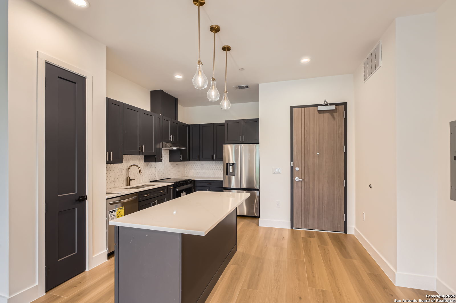 10899 S Hausman Road San Antonio TX 78249