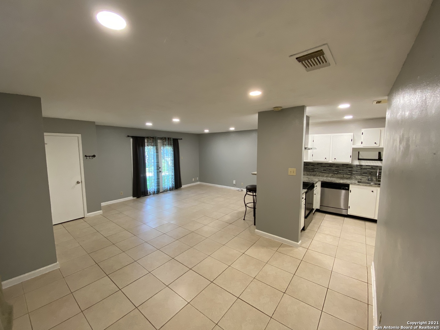 7318 Hunters Lake San Antonio TX 78249