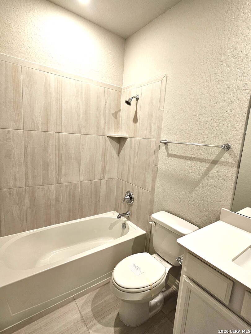 17027 Barker Path San Antonio TX 78247