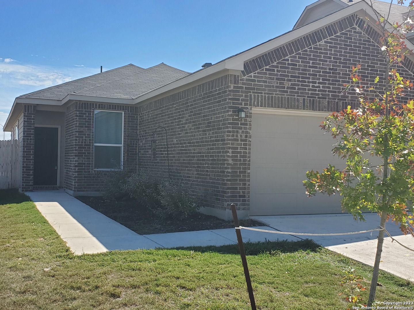 305 Dakota Creek New Braunfels TX 78130