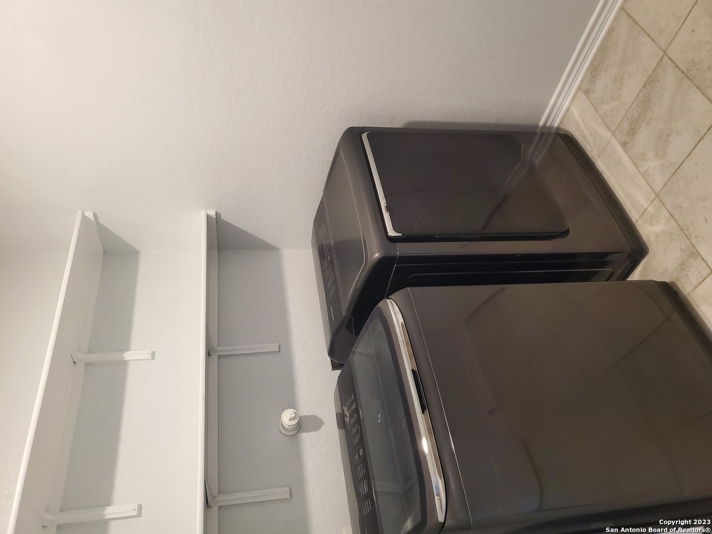 305 Dakota Creek New Braunfels TX 78130