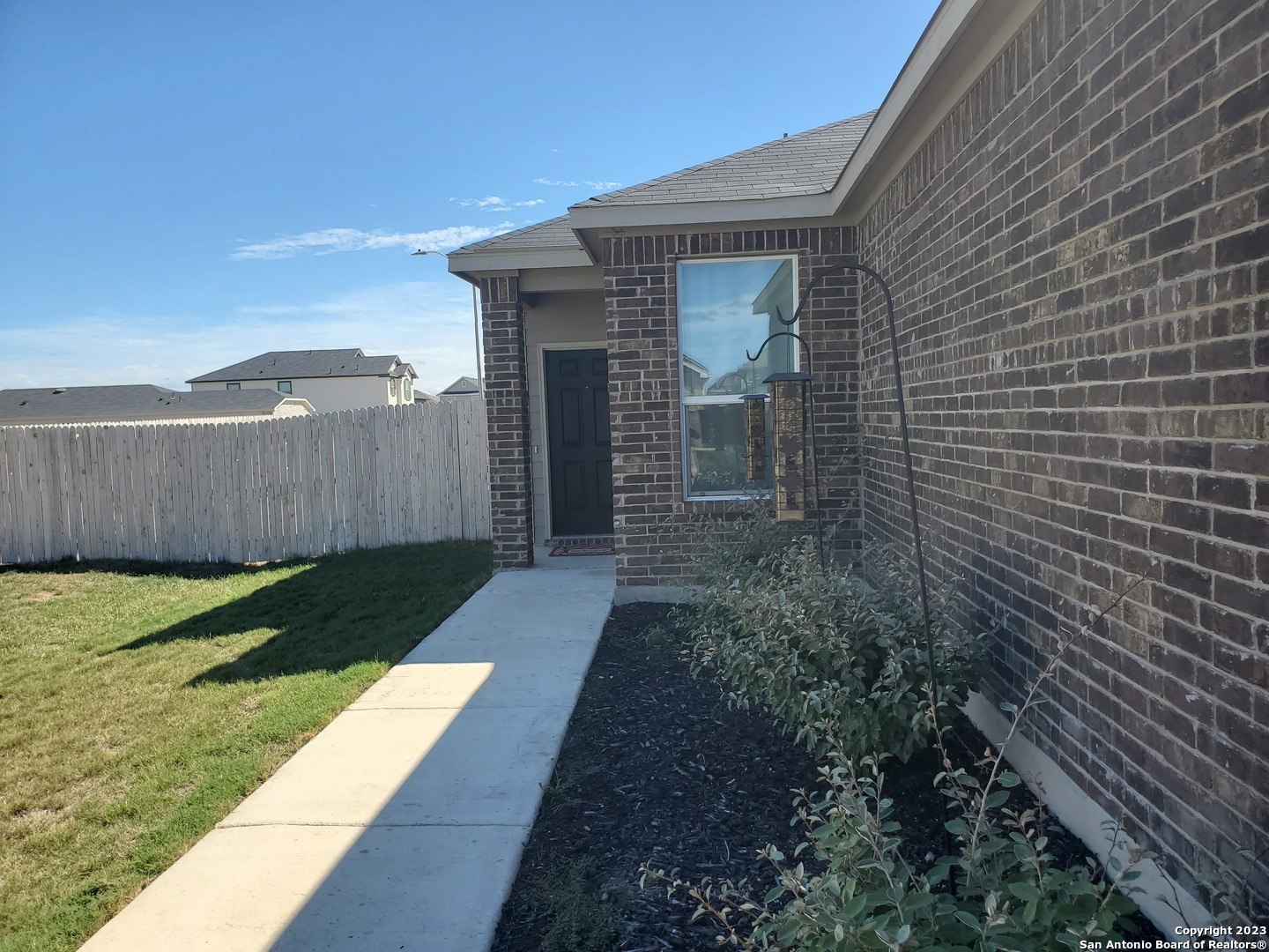 305 Dakota Creek New Braunfels TX 78130