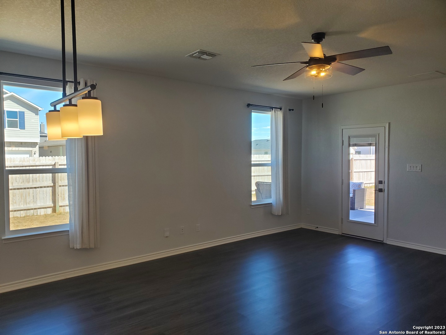 305 Dakota Creek New Braunfels TX 78130