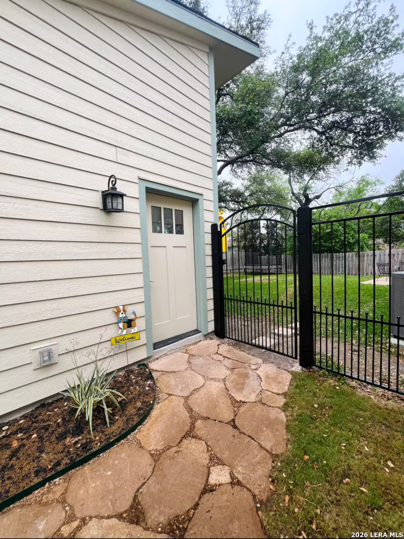 12306 Ecksminster San Antonio TX 78216
