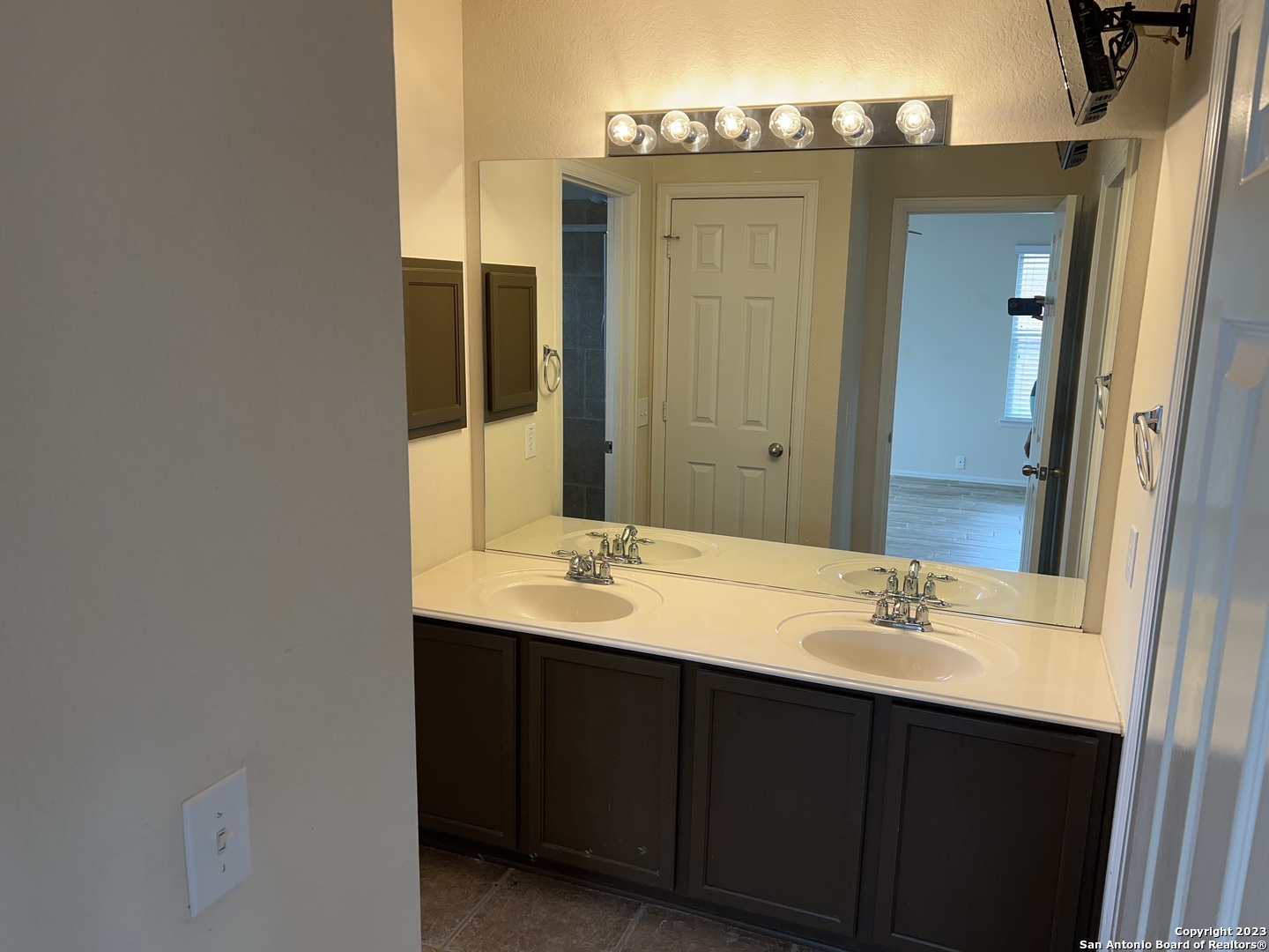 2532 Grayson Circle San Antonio TX 78232