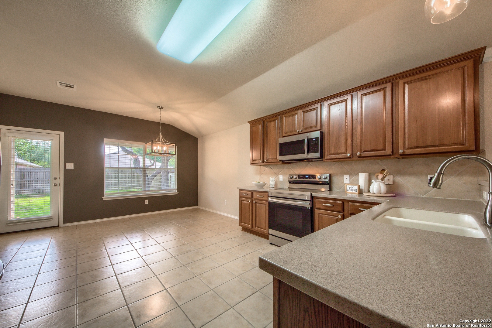 25614 Texas Ash San Antonio TX 78261