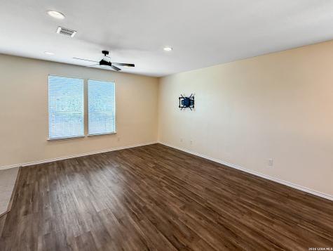 10535 Noble Canyon San Antonio TX 78254