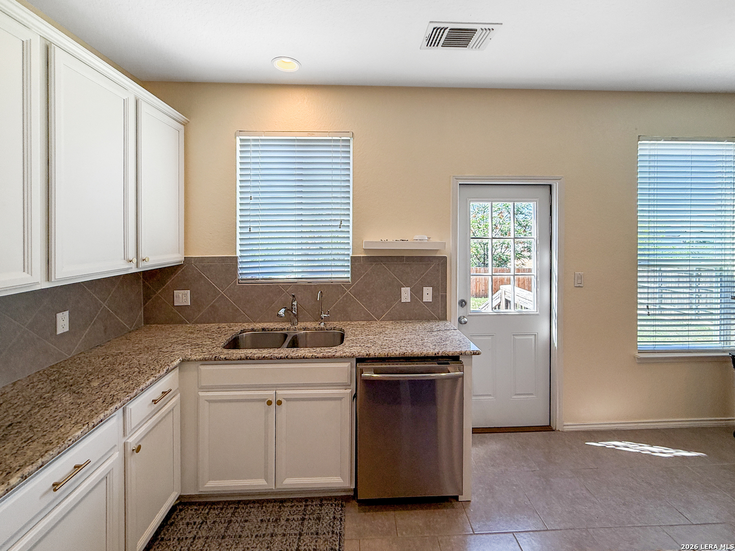 10535 Noble Canyon San Antonio TX 78254