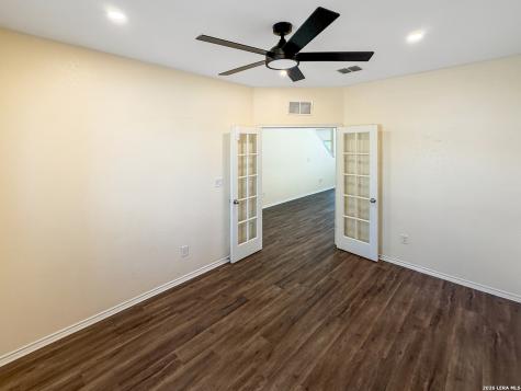 10535 Noble Canyon San Antonio TX 78254