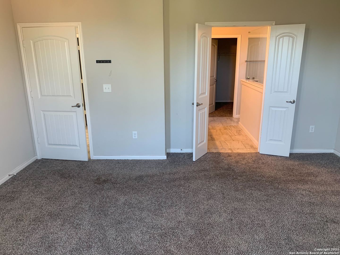 6814 Hibiscus Falls San Antonio TX 78218