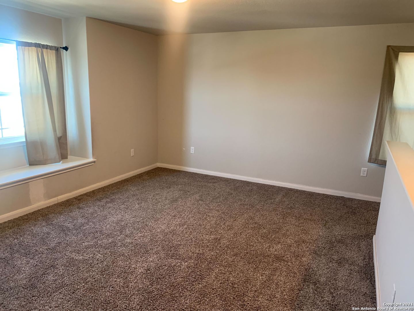 6814 Hibiscus Falls San Antonio TX 78218