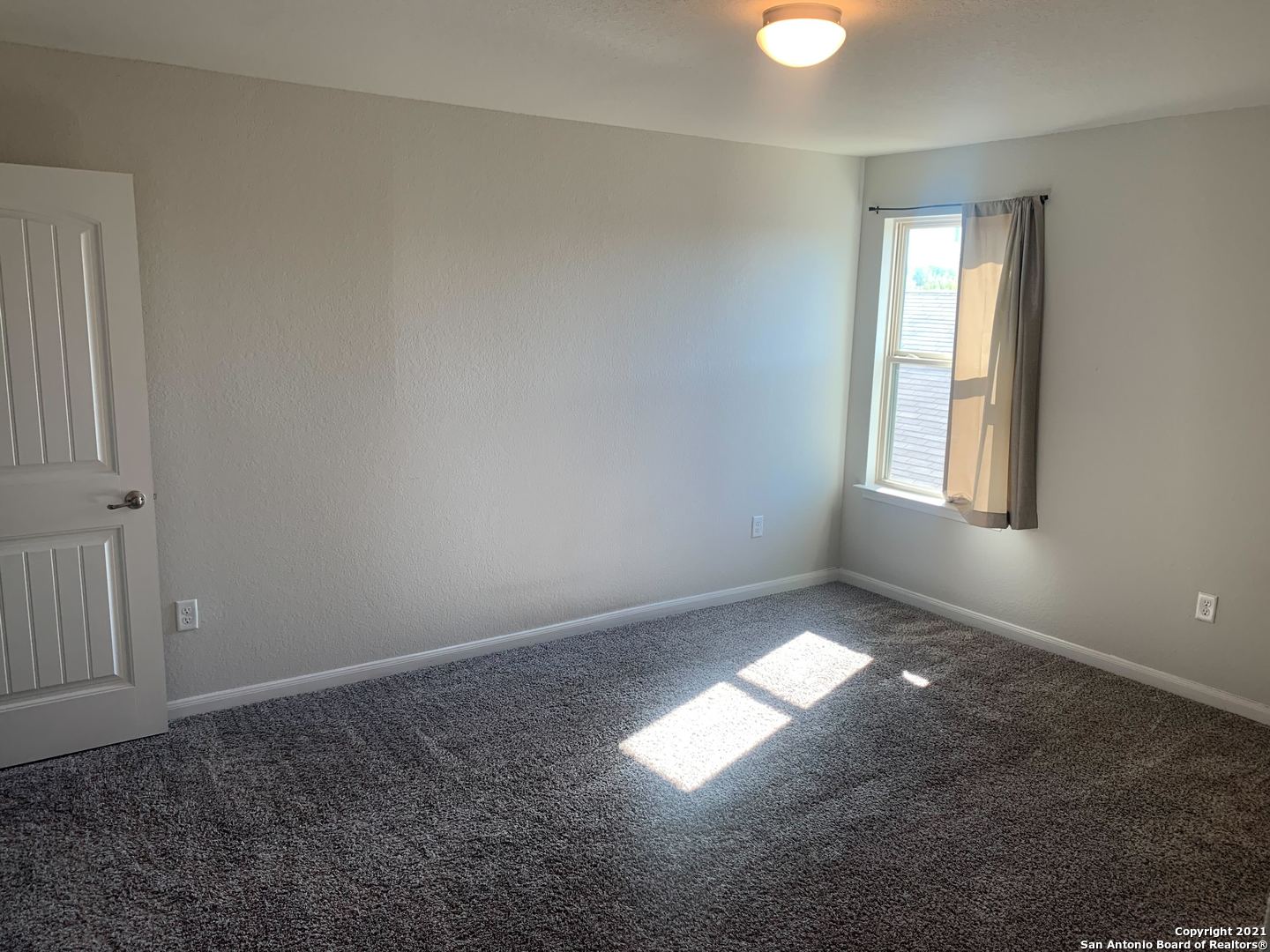 6814 Hibiscus Falls San Antonio TX 78218