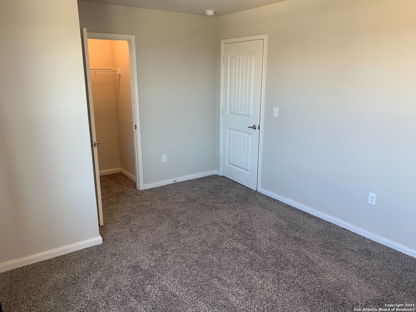 6814 Hibiscus Falls San Antonio TX 78218