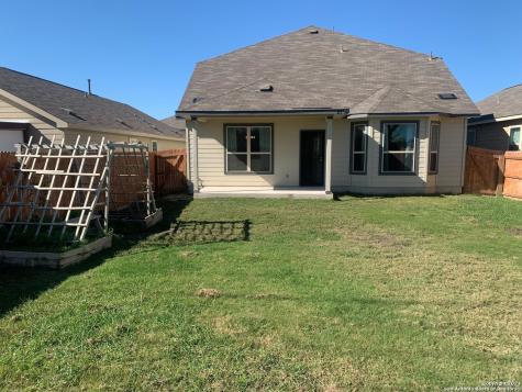 6814 Hibiscus Falls San Antonio TX 78218