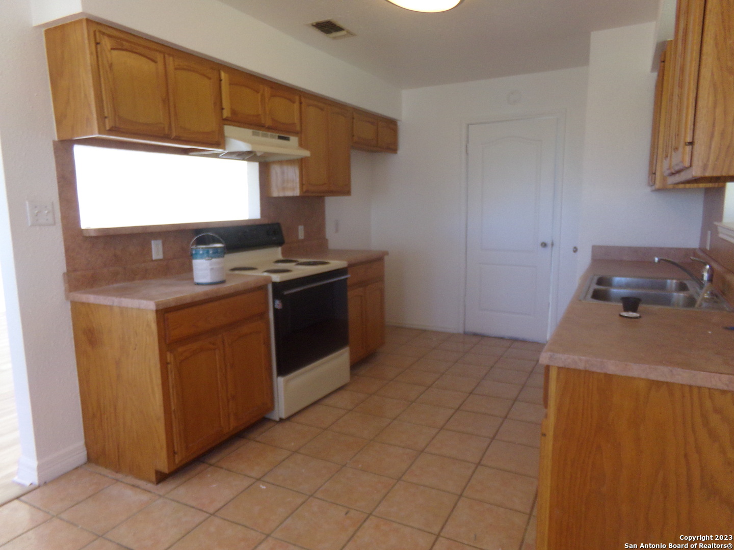 10340 Fowler Atascosa TX 78002