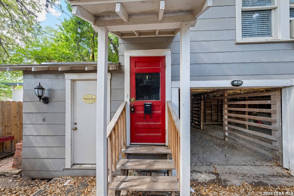 109 W Norwood Court San Antonio TX 78212