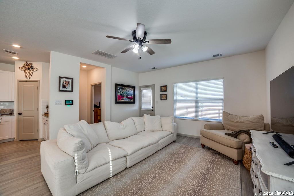 9940 Pears Mill San Antonio TX 78254