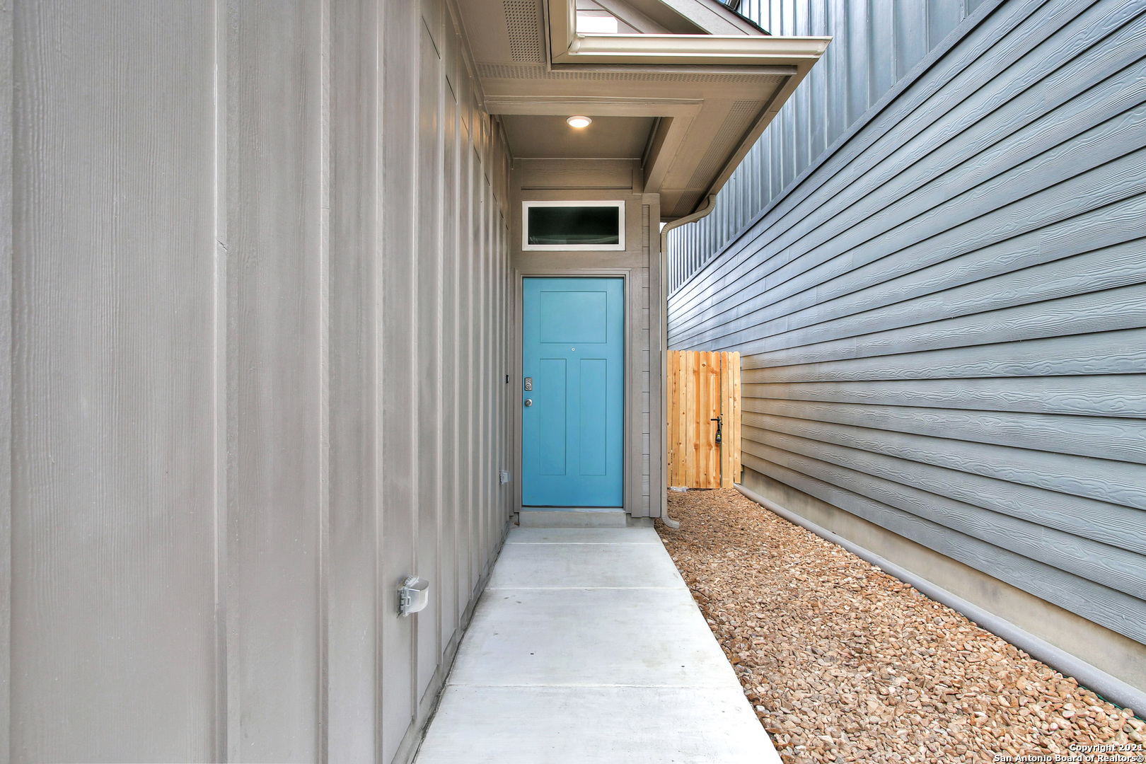 7911 Needle Creek San Antonio TX 78249