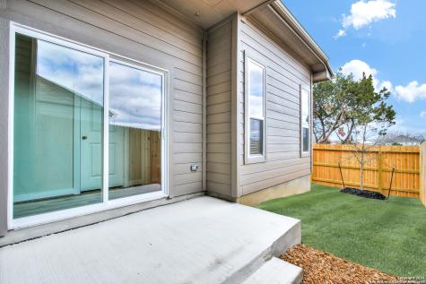 7911 Needle Creek San Antonio TX 78249