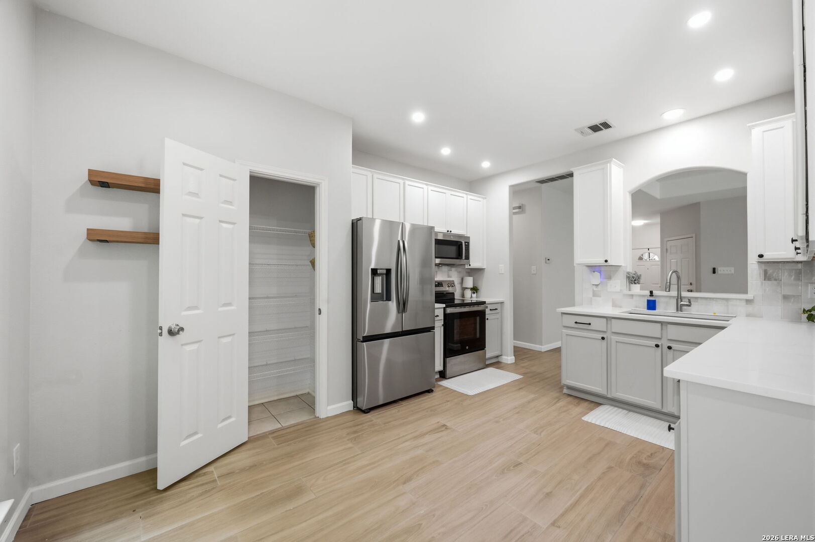 8787 Laurel Canyon Drive Universal City TX 78148