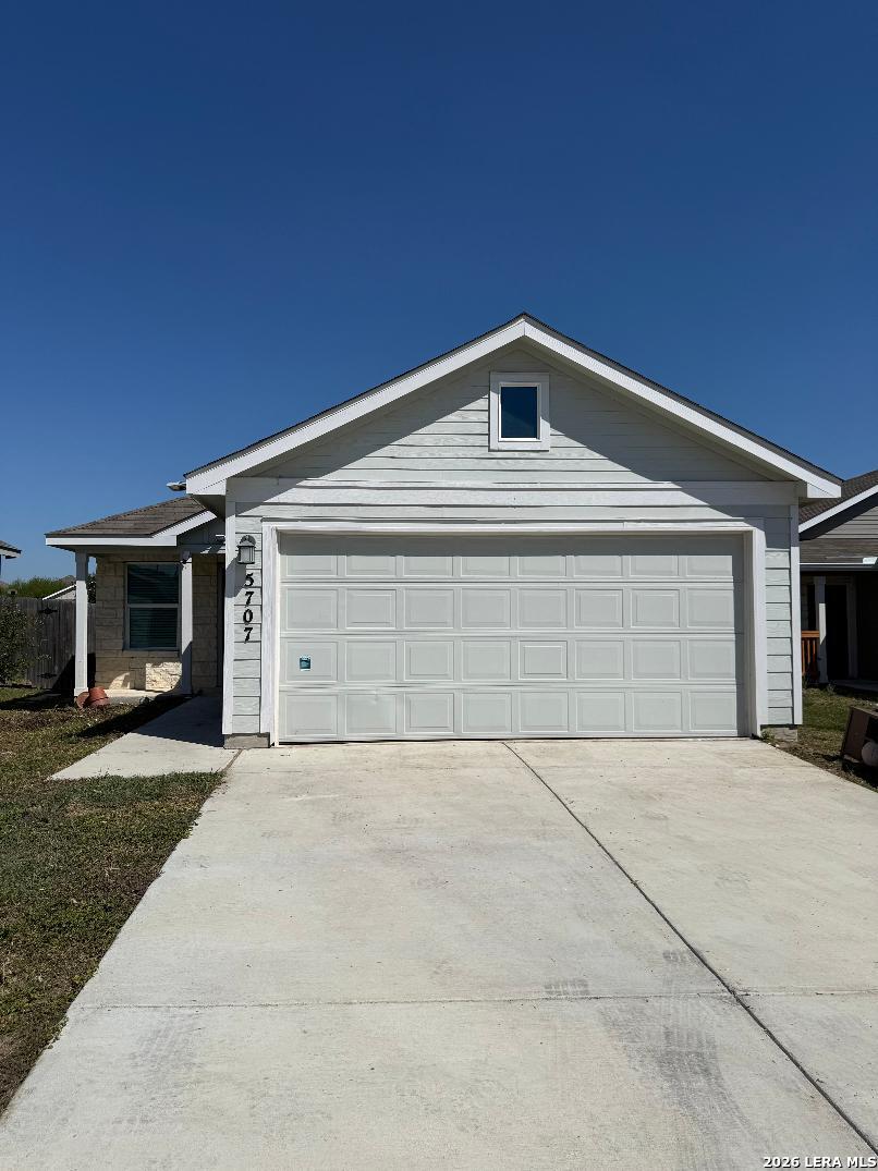 5707 Raven Place San Antonio TX 78218